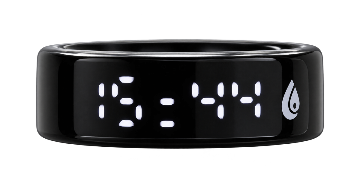 Wrongduck SY1 black smart ring, isolated on a transparent background
